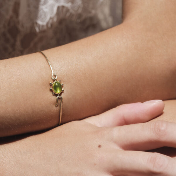 Alternative view of PERIDOT Bracelet - Solid Gold