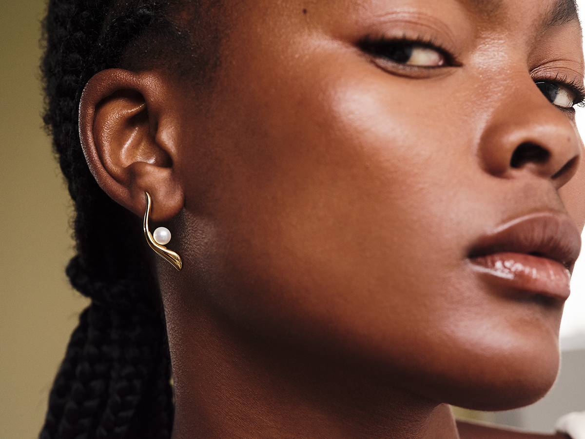 MOON GAZER - Solid Gold Earrings, Pearls - Image 4