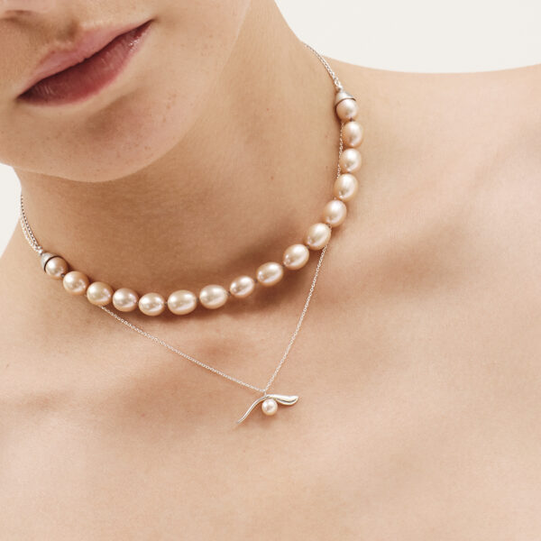 Alternative view of MOON GAZER - Silver Necklace, Pearl