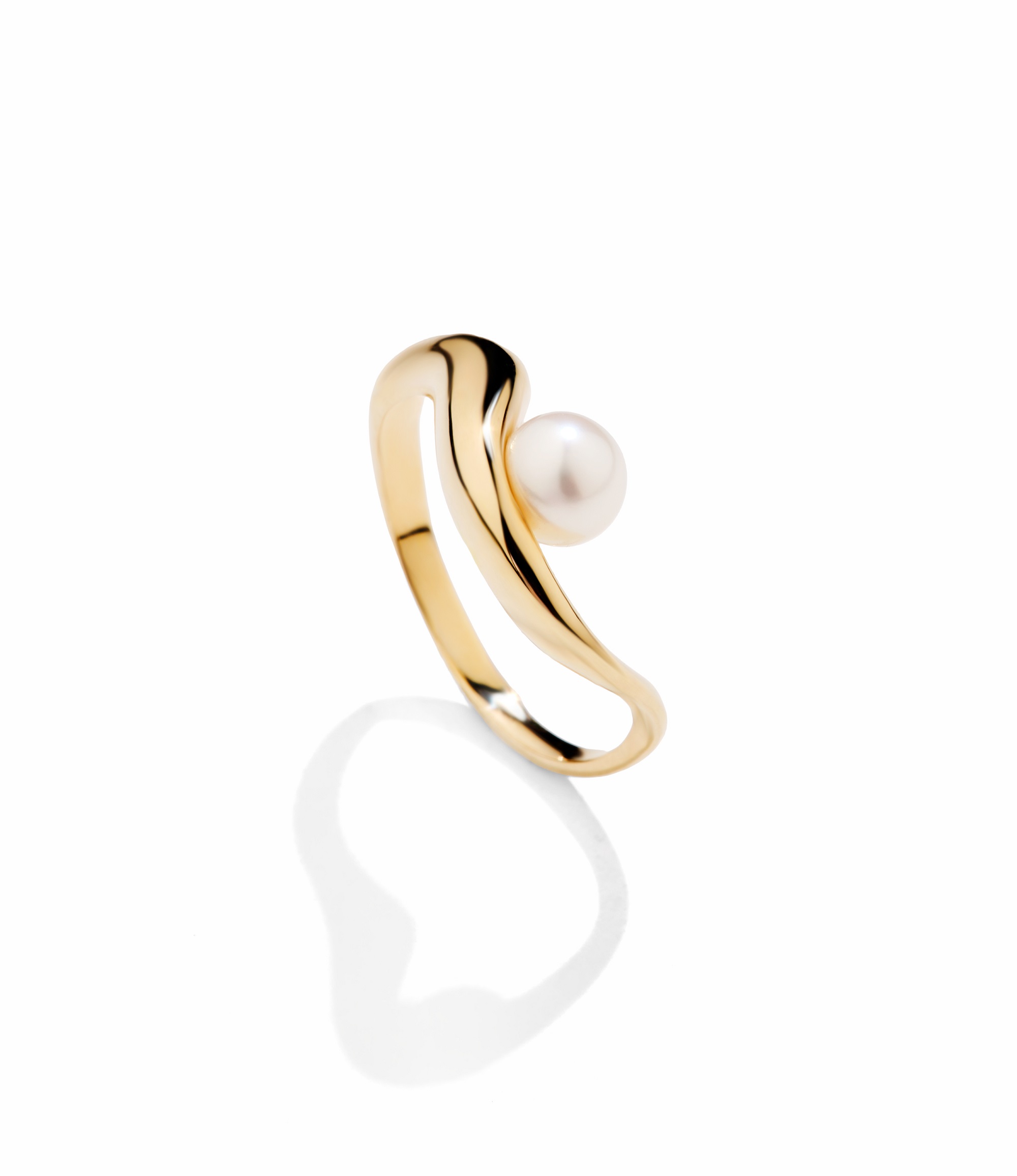 MOON GAZER - Solid Gold Ring, Pearl - Image 4